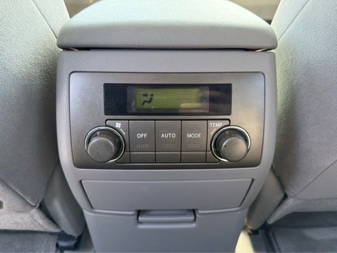 Used 2008 Toyota Highlander Sport image 17