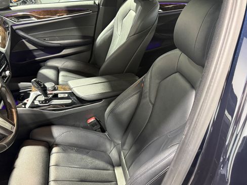 Used 2017 BMW 540i xDrive AWD/4WD image 26