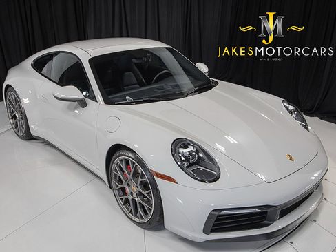 Used 2020 Porsche 911 Carrera S image 15
