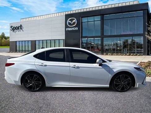 Used 2025 Toyota Camry XSE w/ Premium Package image 2