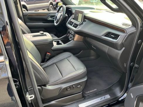 Used 2023 Chevrolet Tahoe High Country w/ Advanced Technology Package AWD/4WD image 35