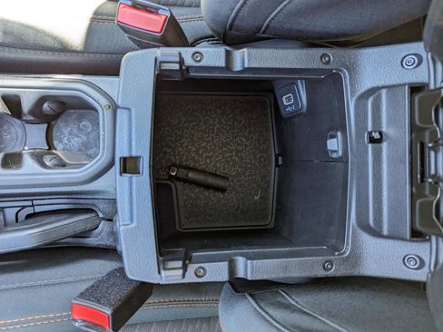 Used 2021 Jeep Gladiator Mojave image 28