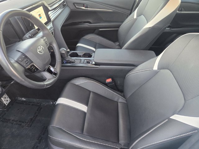 Certified 2025 Toyota Camry SE FWD image 18