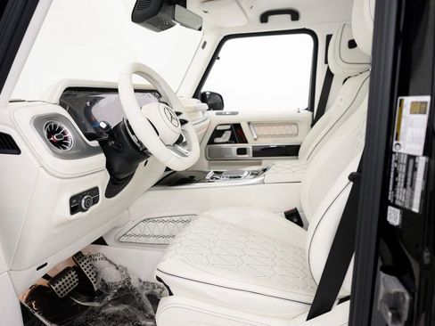 Used 2025 Mercedes-Benz G 63 AMG 4MATIC image 37