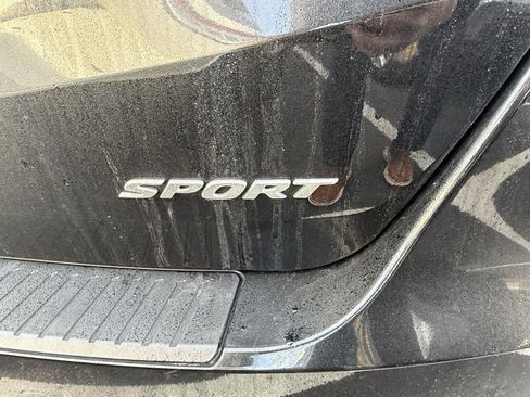 Certified 2023 Honda Odyssey Sport image 6