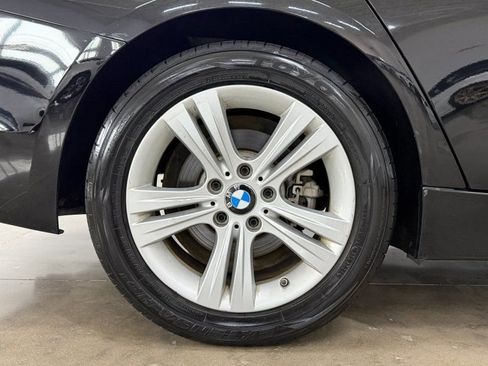 Used 2017 BMW 330i xDrive Sedan image 9