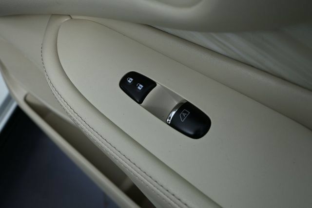 Used 2016 Nissan Murano SL AWD/4WD image 36