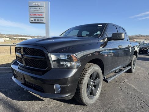Used 2018 RAM 1500 Express w/ Wheel & Sound Group image 2