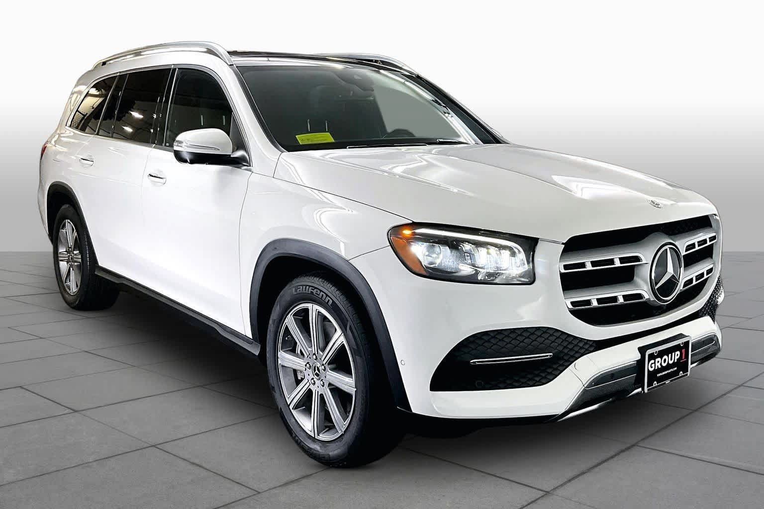 Used 2023 Mercedes-Benz GLS 450 4MATIC image 3