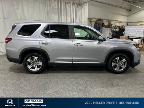 Used 2023 Honda Pilot EX-L image 9