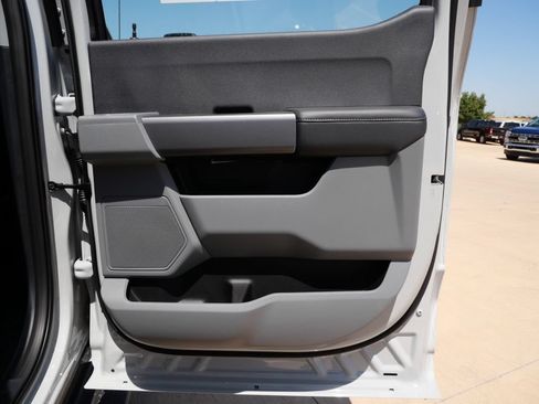 New 2026 Ford F250 XL w/ STX Appearance Package AWD/4WD image 13