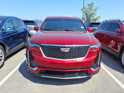 Used 2024 Cadillac XT6 Luxury FWD image 5