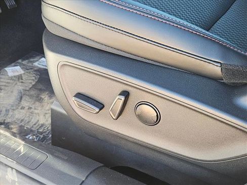 New 2025 Ford Escape ST-Line w/ Tech Pack #1 image 4