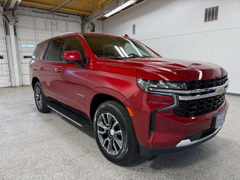 Used 2023 Chevrolet Tahoe LS image 6