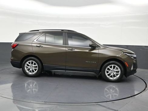 Used 2023 Chevrolet Equinox LT FWD image 7
