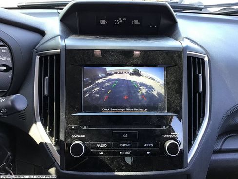 Used 2019 Subaru Forester AWD/4WD image 14