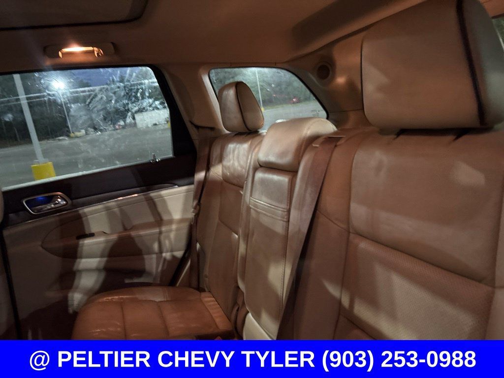 Used 2014 Jeep Grand Cherokee Overland AWD/4WD image 21