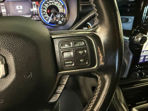 Used 2021 RAM 2500 Limited AWD/4WD image 58