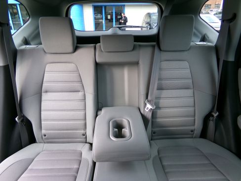 Used 2020 Honda CR-V LX image 19