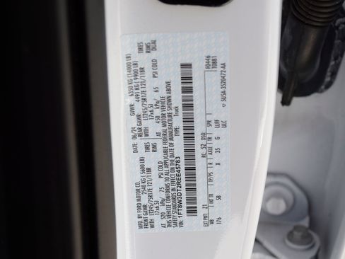 Used 2024 Ford F350 Lariat AWD/4WD image 24