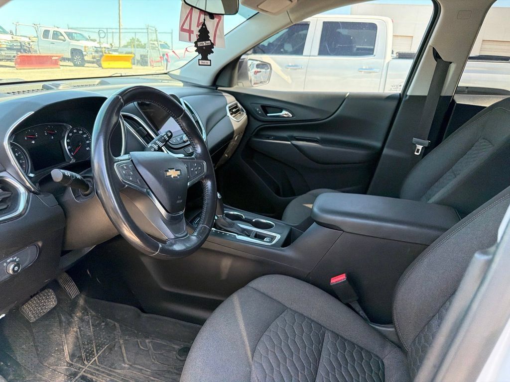 Used 2019 Chevrolet Equinox LT AWD/4WD image 9
