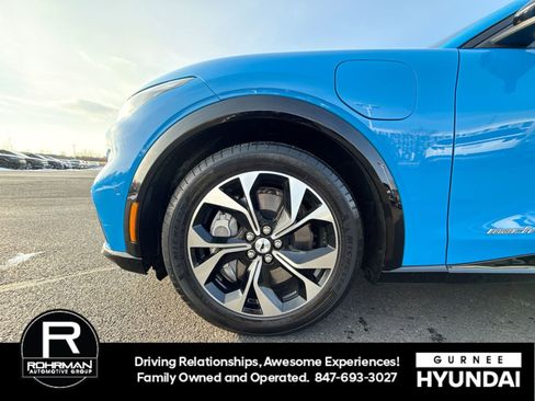 Used 2022 Ford Mustang Mach-E Premium image 10