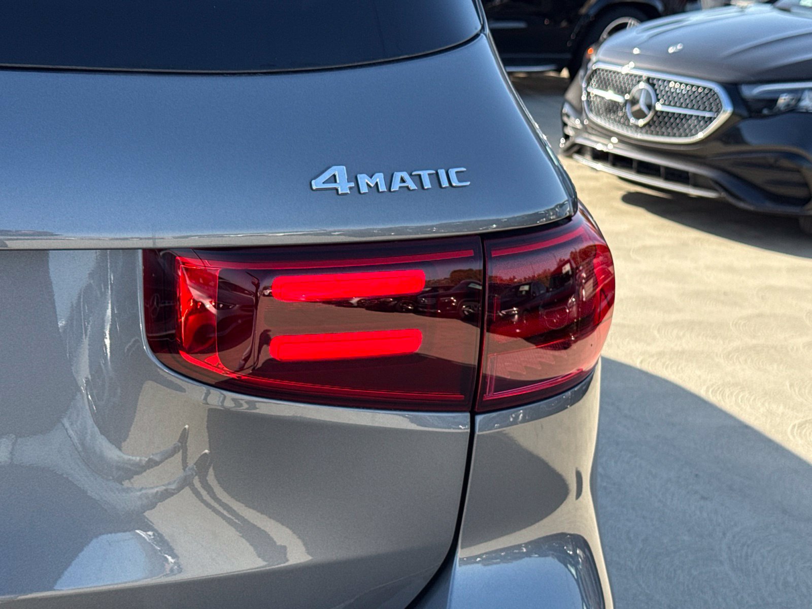 New 2026 Mercedes-Benz GLB 250 4MATIC image 11