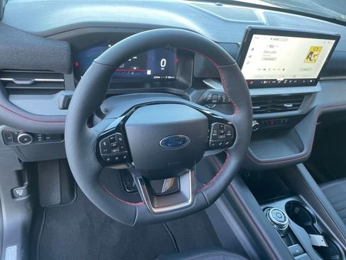 New 2026 Ford Explorer ST-Line w/ ST-Line Street Pack image 31