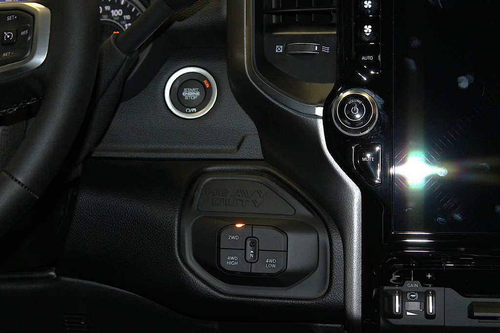 New 2026 RAM 2500 Big Horn AWD/4WD image 14