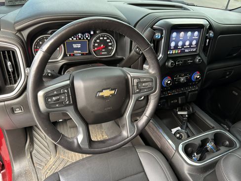 Used 2022 Chevrolet Silverado 2500 LTZ w/ LTZ Premium Package AWD/4WD image 16