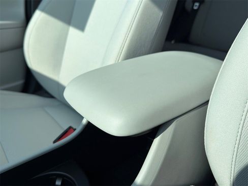 Used 2025 Hyundai Kona SEL image 26