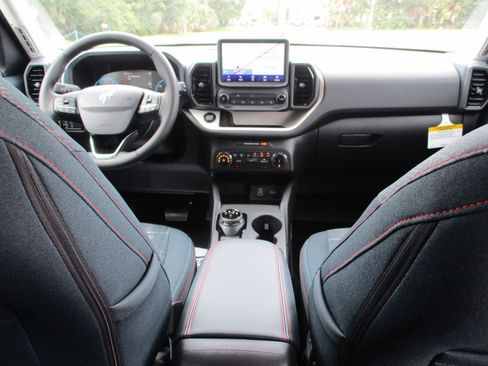 Used 2024 Ford Bronco Sport Heritage w/ Heritage Convenience Package image 23