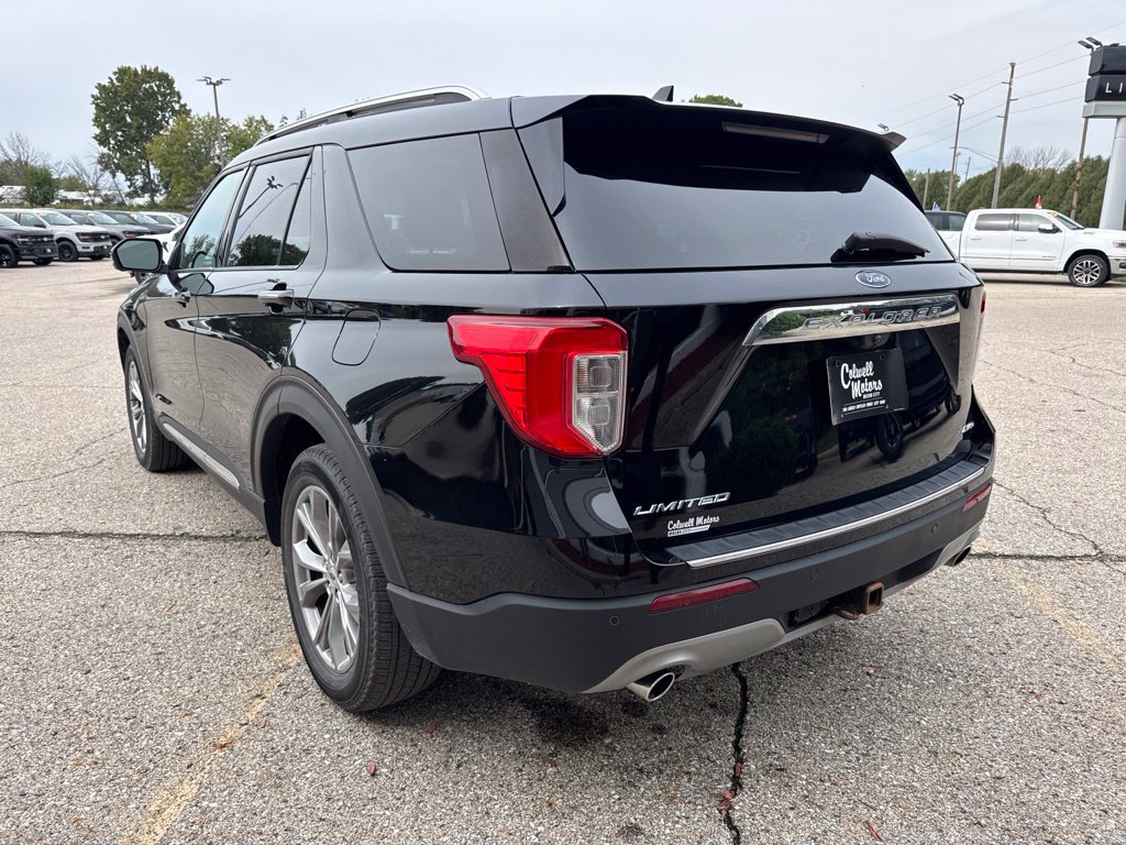 Certified 2022 Ford Explorer Limited w/ Class IV Trailer Tow Package AWD/4WD image 5