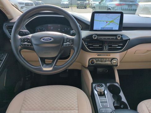 Used 2020 Ford Escape SE FWD image 30