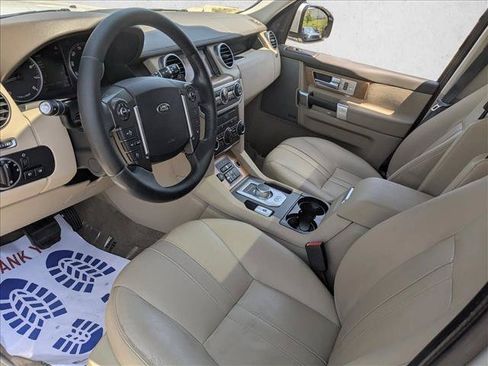 Used 2016 Land Rover LR4 HSE AWD/4WD image 10