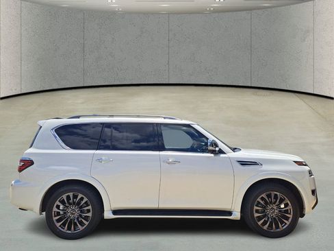 Certified 2024 Nissan Armada Platinum w/ Cargo Package image 5
