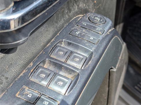 Used 2017 Chevrolet Silverado 1500 LT w/ All Star Edition image 14