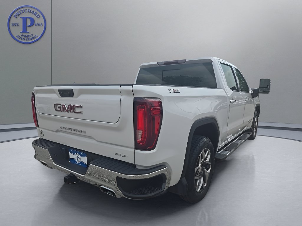 Used 2024 GMC Sierra 1500 SLT w/ SLT Premium Plus Package AWD/4WD image 7