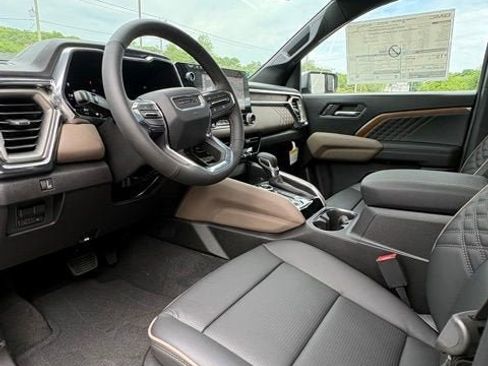 New 2026 GMC Canyon Denali AWD/4WD image 14