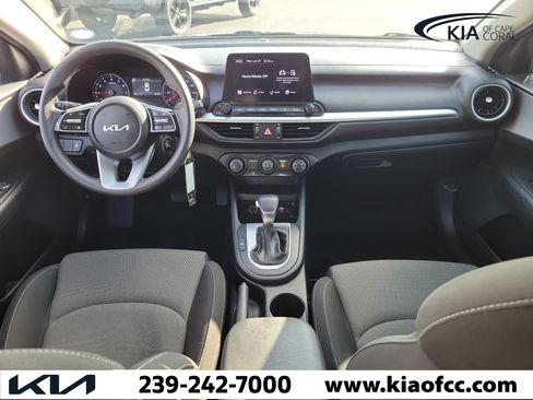 Used 2024 Kia Forte LXS w/ LXS Technology Package FWD image 14