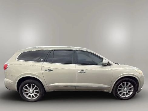 Used 2015 Buick Enclave Leather FWD image 6