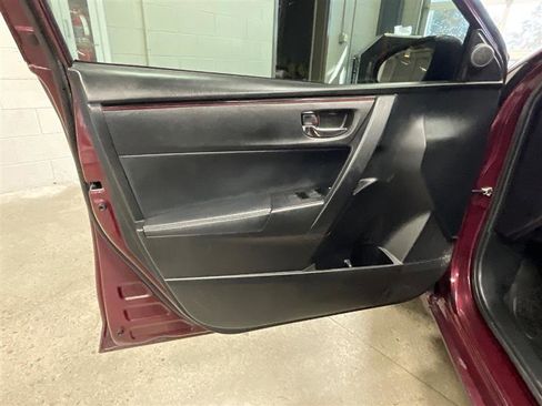 Used 2017 Toyota Corolla SE 50th Anniversary image 10