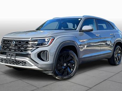 Used 2024 Volkswagen Atlas Cross Sport SE