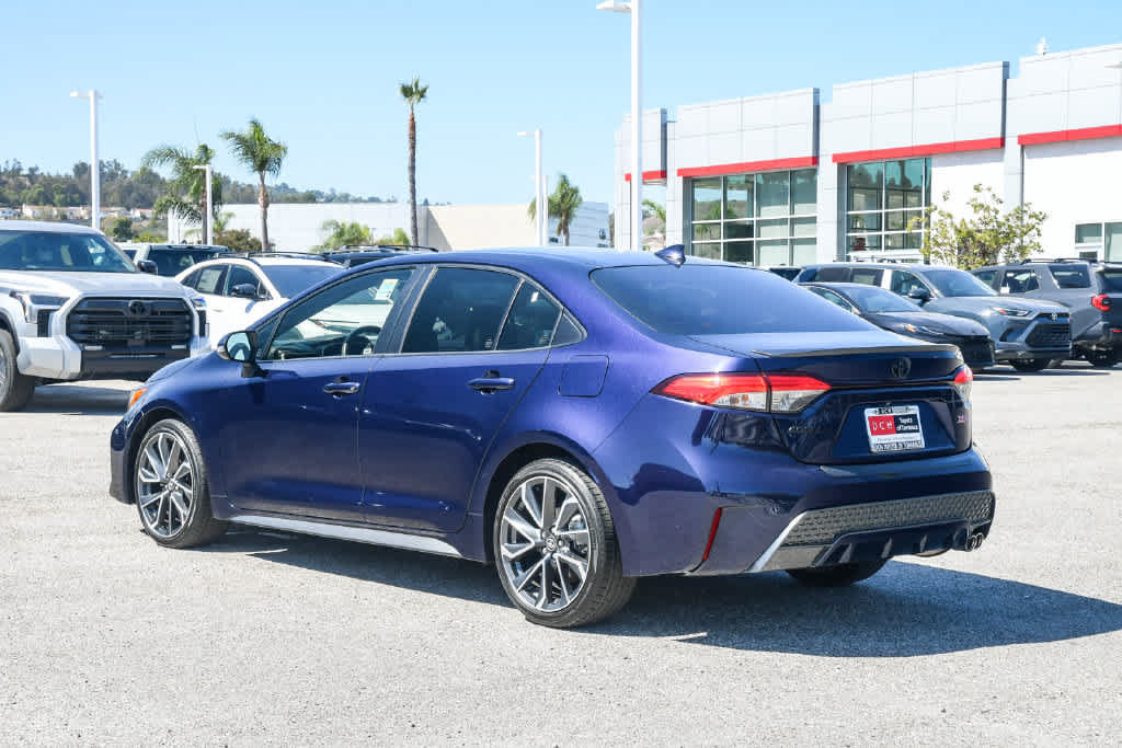 Used 2020 Toyota Corolla XSE FWD image 7