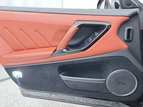 Used 2024 Nissan GT-R Premium w/ Premium Interior Package image 26