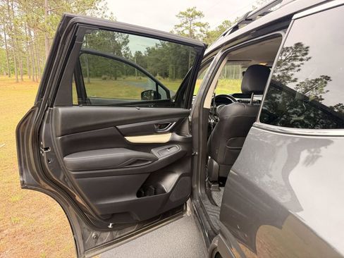 Used 2019 Subaru Ascent Limited w/ Popular Package #2 AWD/4WD image 23