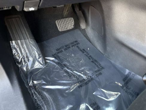 Used 2018 GMC Terrain SLE image 15