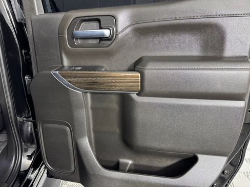 Used 2022 Chevrolet Silverado 1500 LT Trail Boss w/ Bed Protection Package AWD/4WD image 26