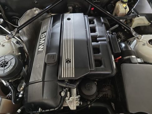 Used 2004 BMW Z4 3.0i image 26