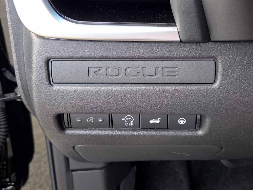 New 2026 Nissan Rogue SV AWD/4WD image 28